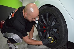 Rim faces cleaned and tires treated with water based, non-sling tire dressing