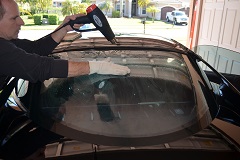 Professional edge cutting and shrinking preparation of the back window film	